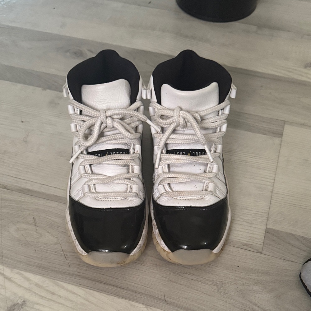 Jordan 11 sz 6y